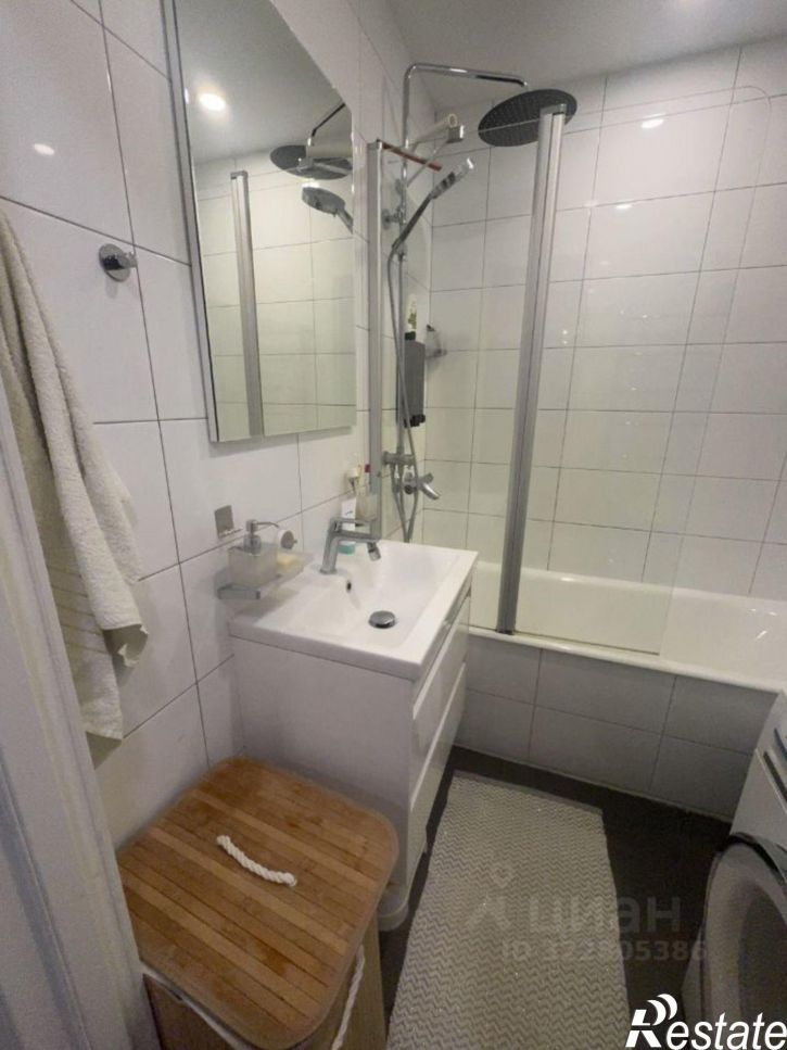 3-комн квартира бульвар Интернационалистов, 6 к2,  д. 6 к2