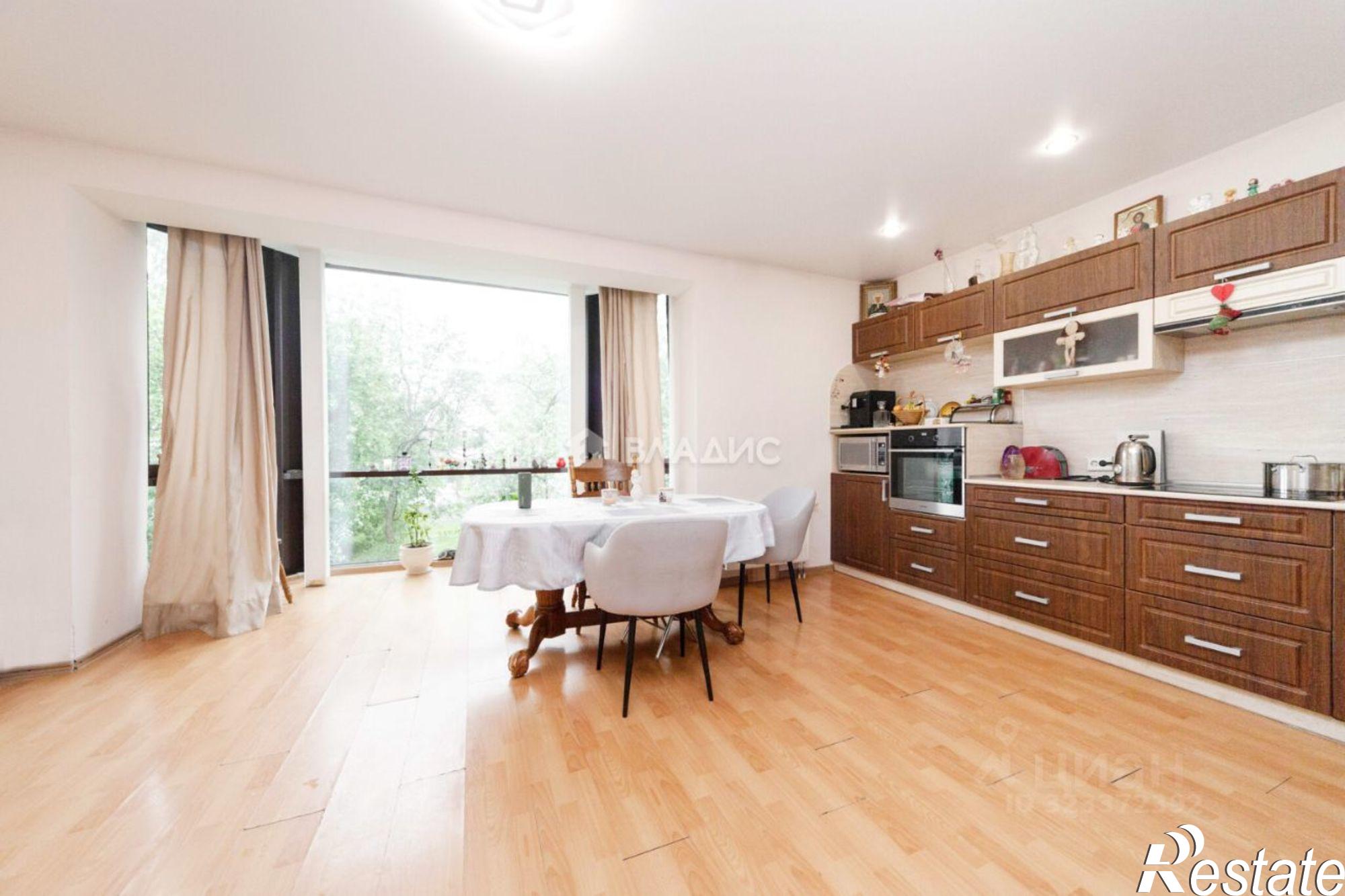 Купить квартиру за 8 700 000 рублей на Сулажгорская улица, 7