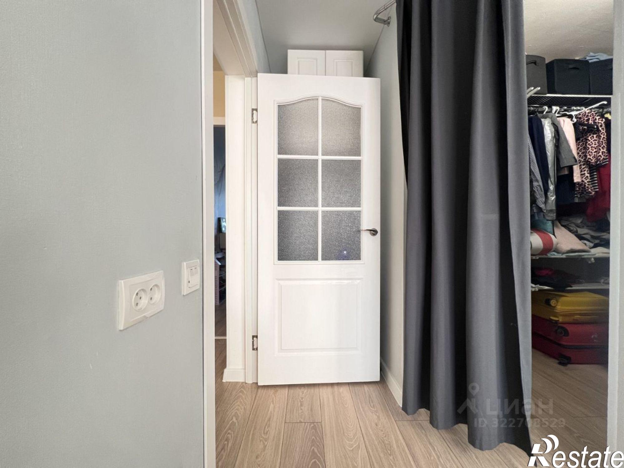 Купить квартиру за 6 890 000 рублей на Ругозерский переулок, 11