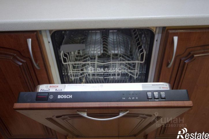 3-комн квартира улица Островского, 38,  д. 38