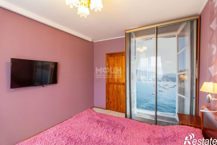 3-комн квартира Питкярантская улица, 32,  д. 32