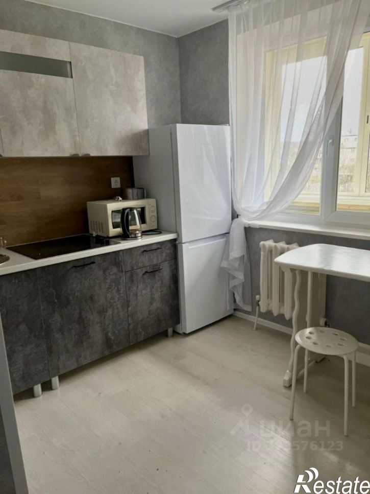 1-комн квартира улица Сусанина, 6А,  д. 6А