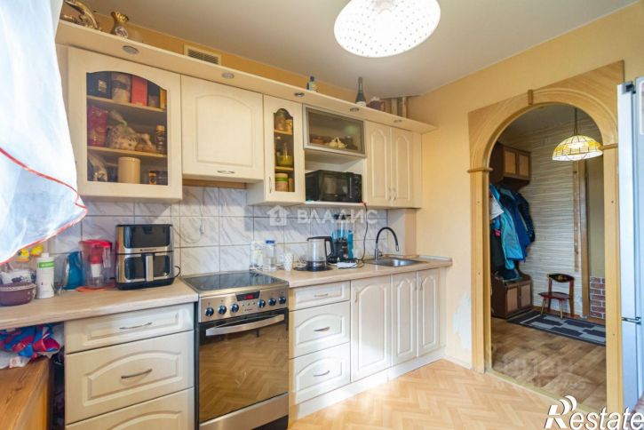 2-комн квартира Ведлозерская улица, 18Б,  д. 18Б