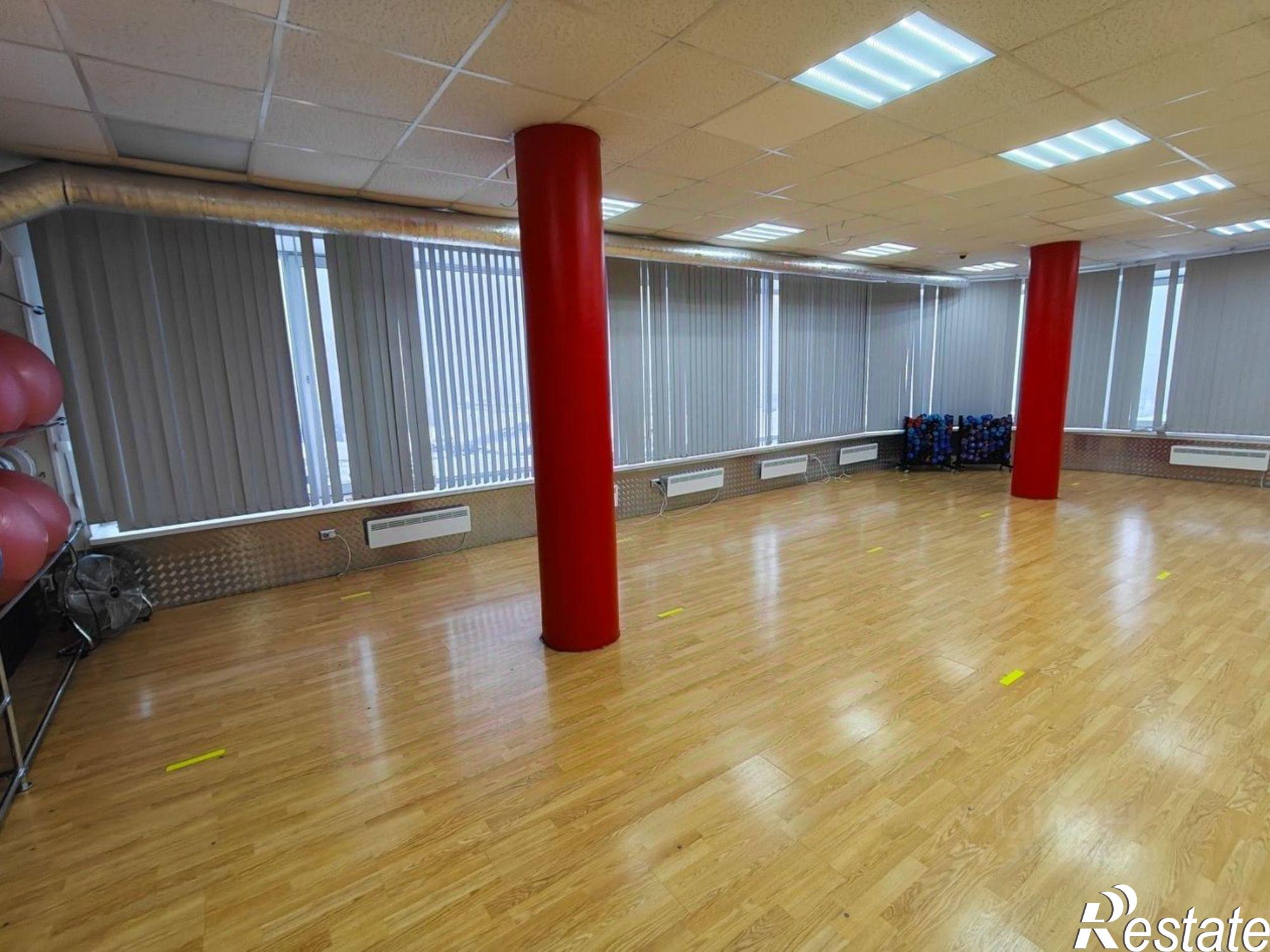 Сдать ОСЗ, отдельно стоящее здание за 240 007 рублей на Карельский проспект