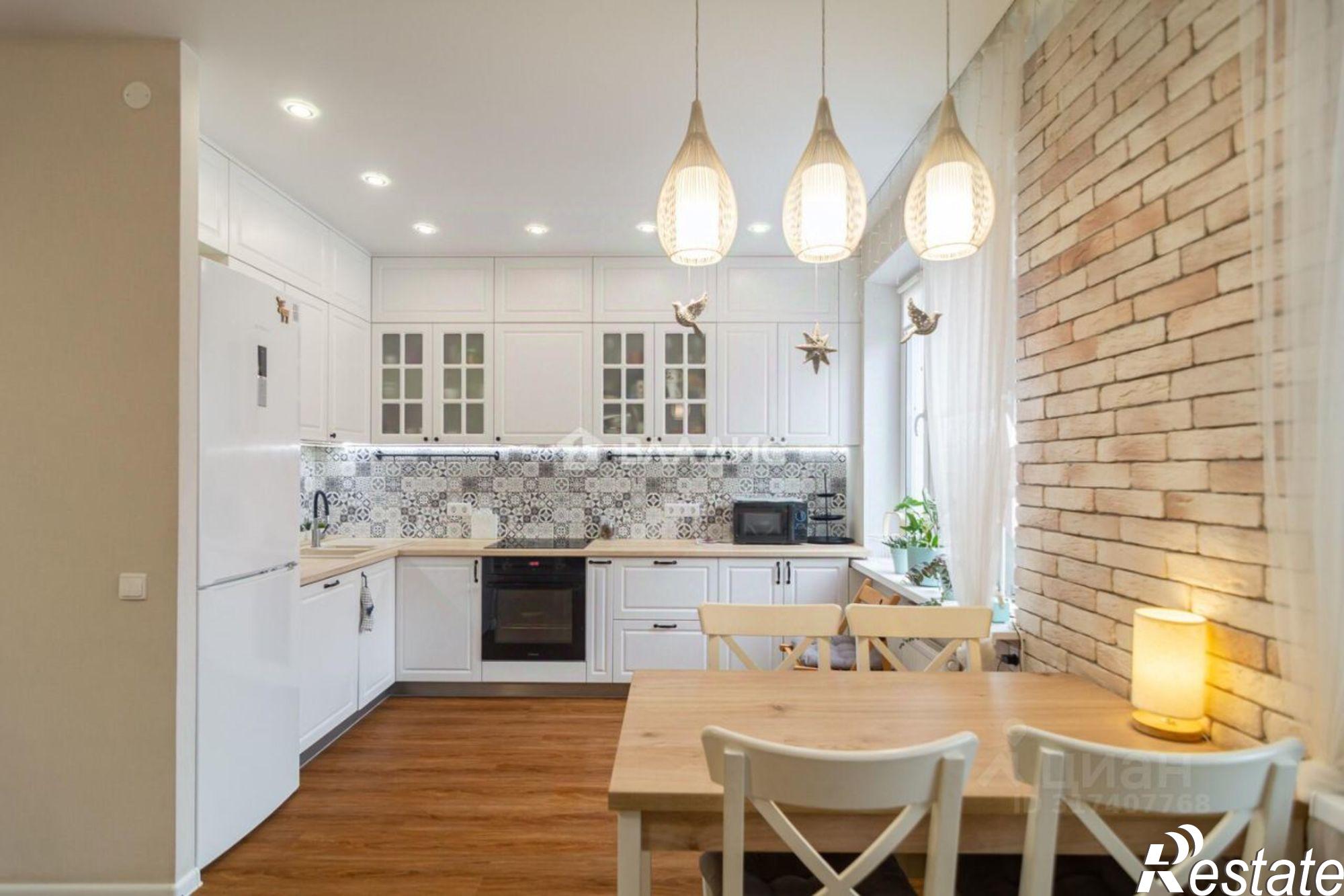 Купить квартиру за 10 200 000 рублей на б-р Интернационалистов, 8