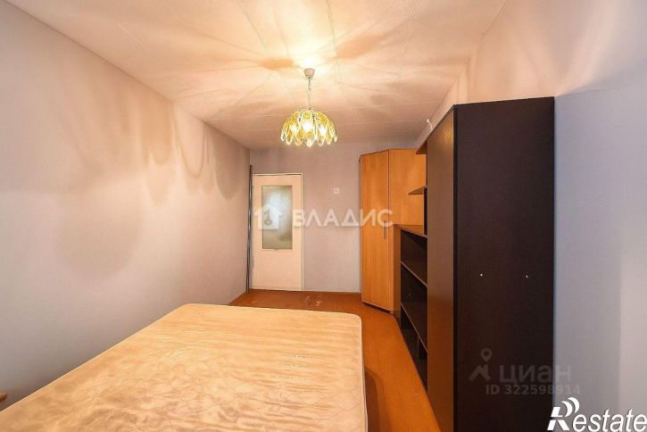 3-комн квартира пр-кт Александра Невского, 49,  д. 49