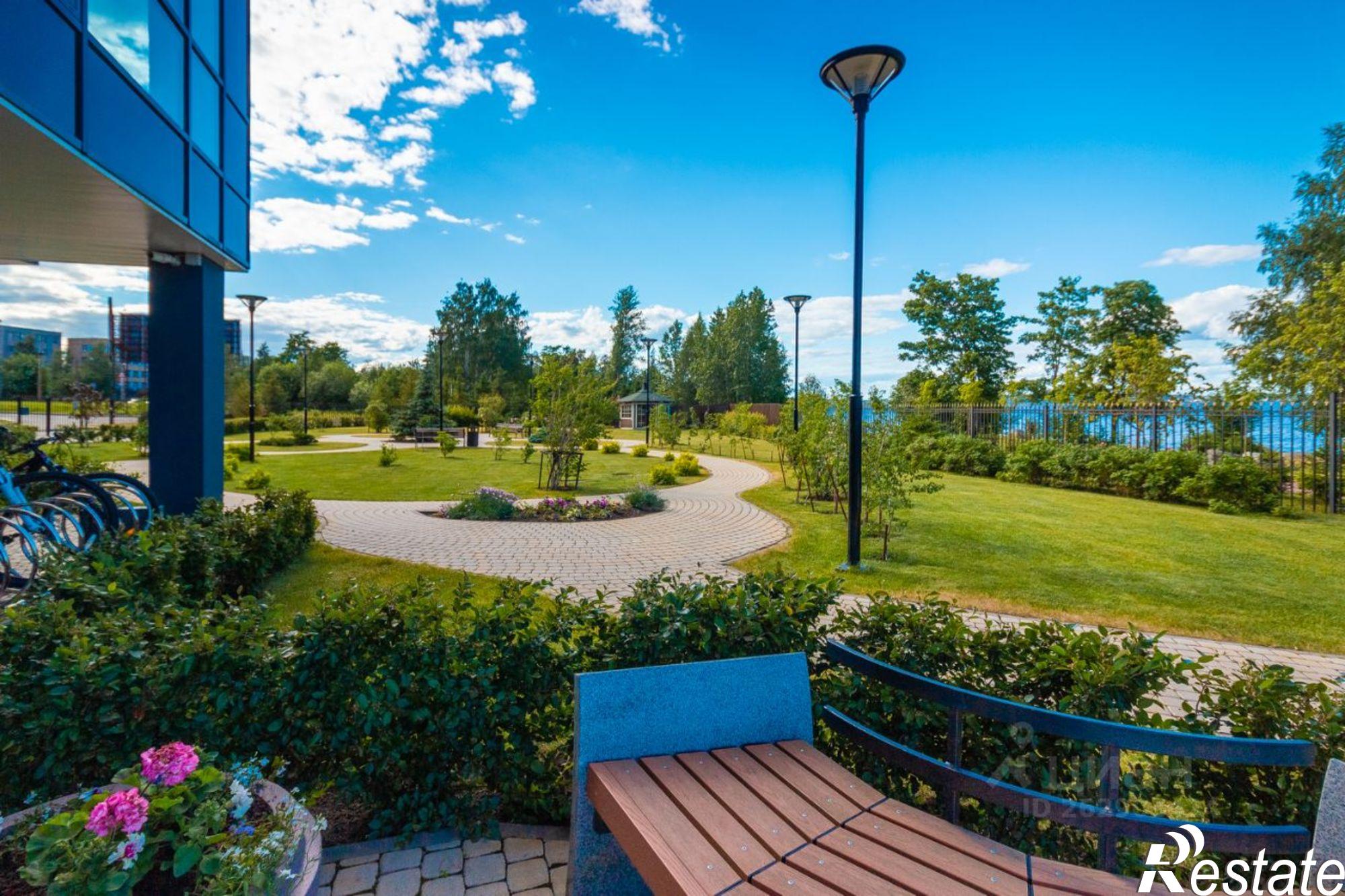 Купить квартиру за 26 611 200 рублей на Озёрный переулок, 2