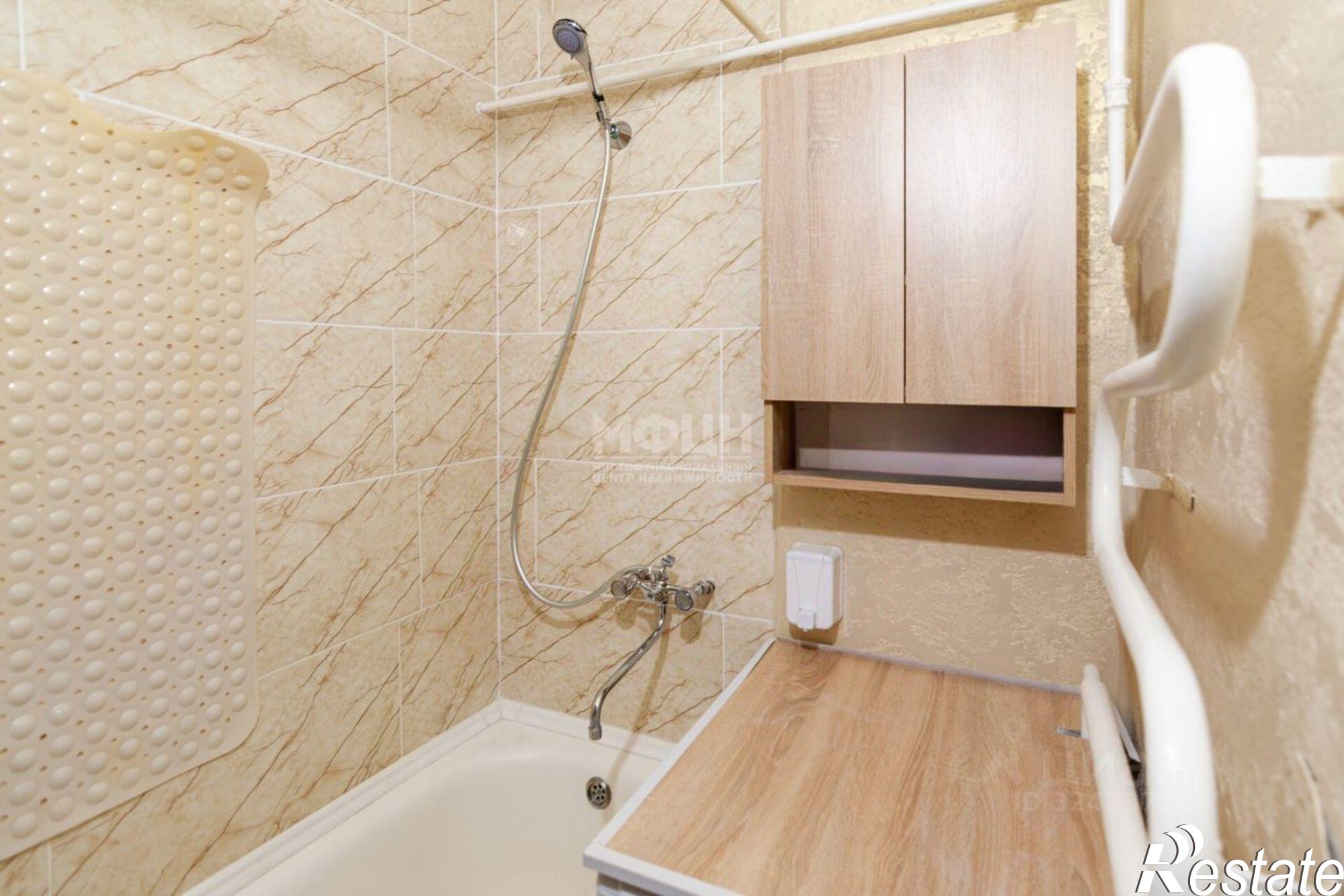 Купить квартиру за 3 600 000 рублей на ул Репникова, 3