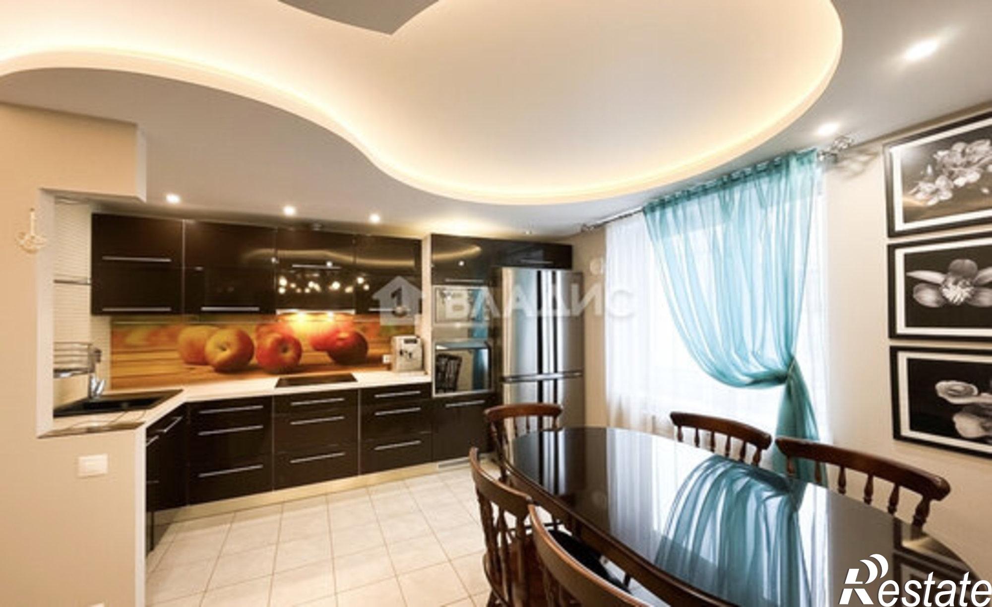 Купить квартиру за 10 700 000 рублей на Чистая улица, 3