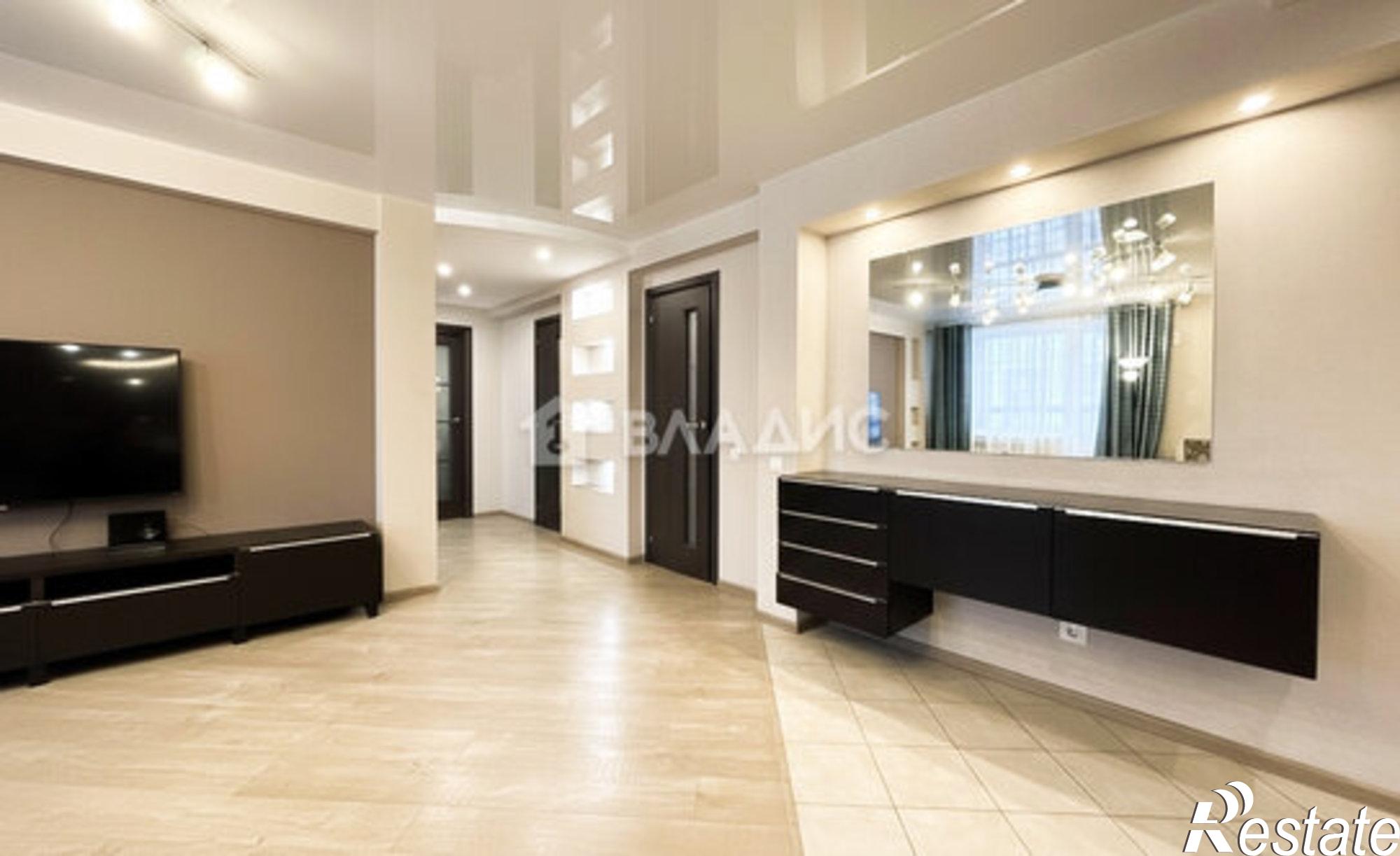 Купить квартиру за 10 700 000 рублей на Чистая улица, 3