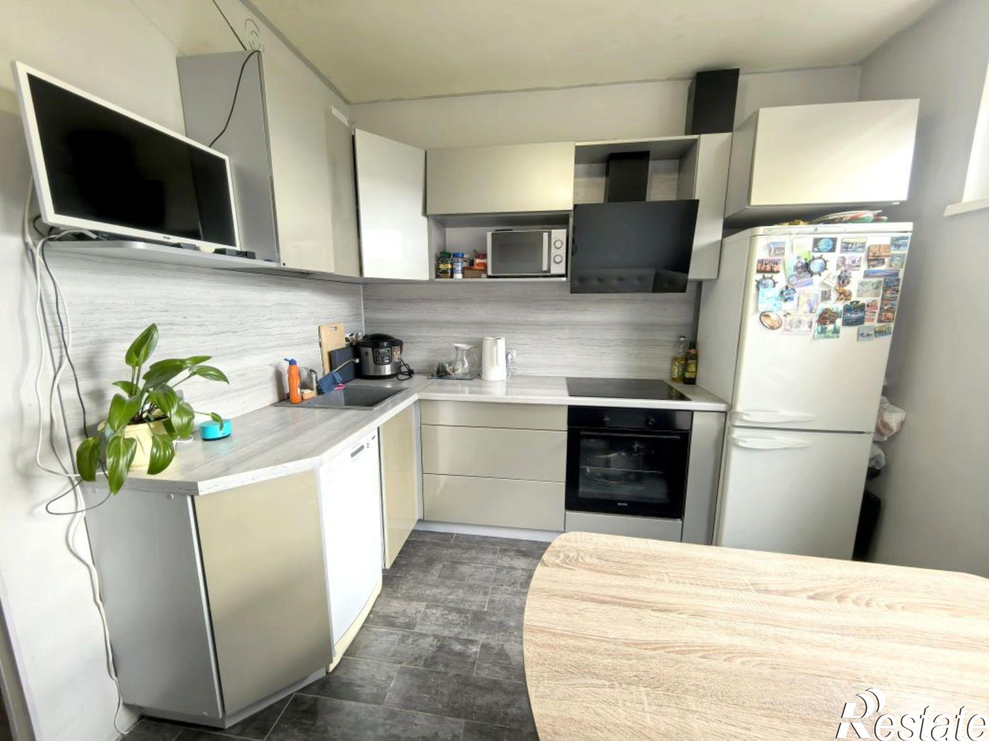 Купить квартиру за 5 699 000 рублей на улица Пархоменко, 26