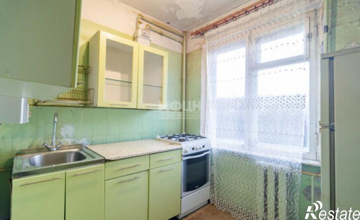 4-комн квартира ул Антонова, 14,  д. 14