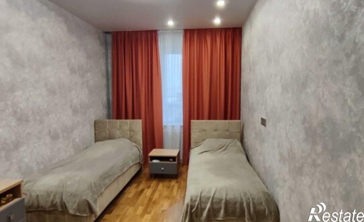 4-комн квартира пр-кт Ленина, 18Б,  д. 18Б