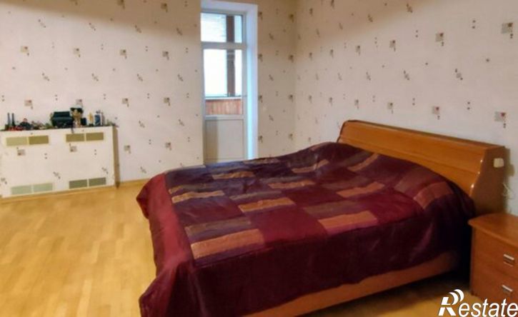 4-комн квартира пр-кт Ленина, 18Б,  д. 18Б