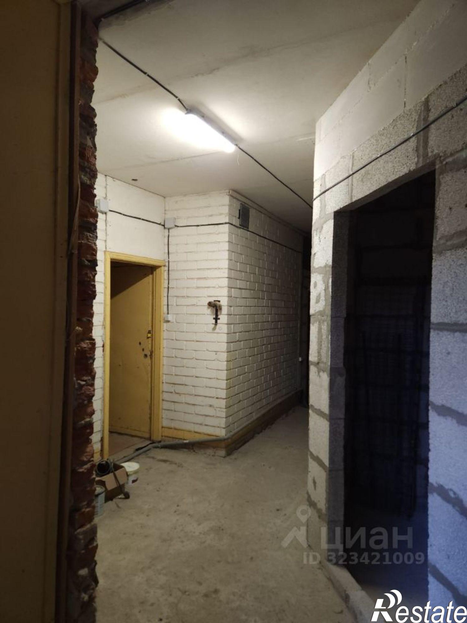 Купить складское помещение за 186 400 рублей на ул Калинина, 57Б