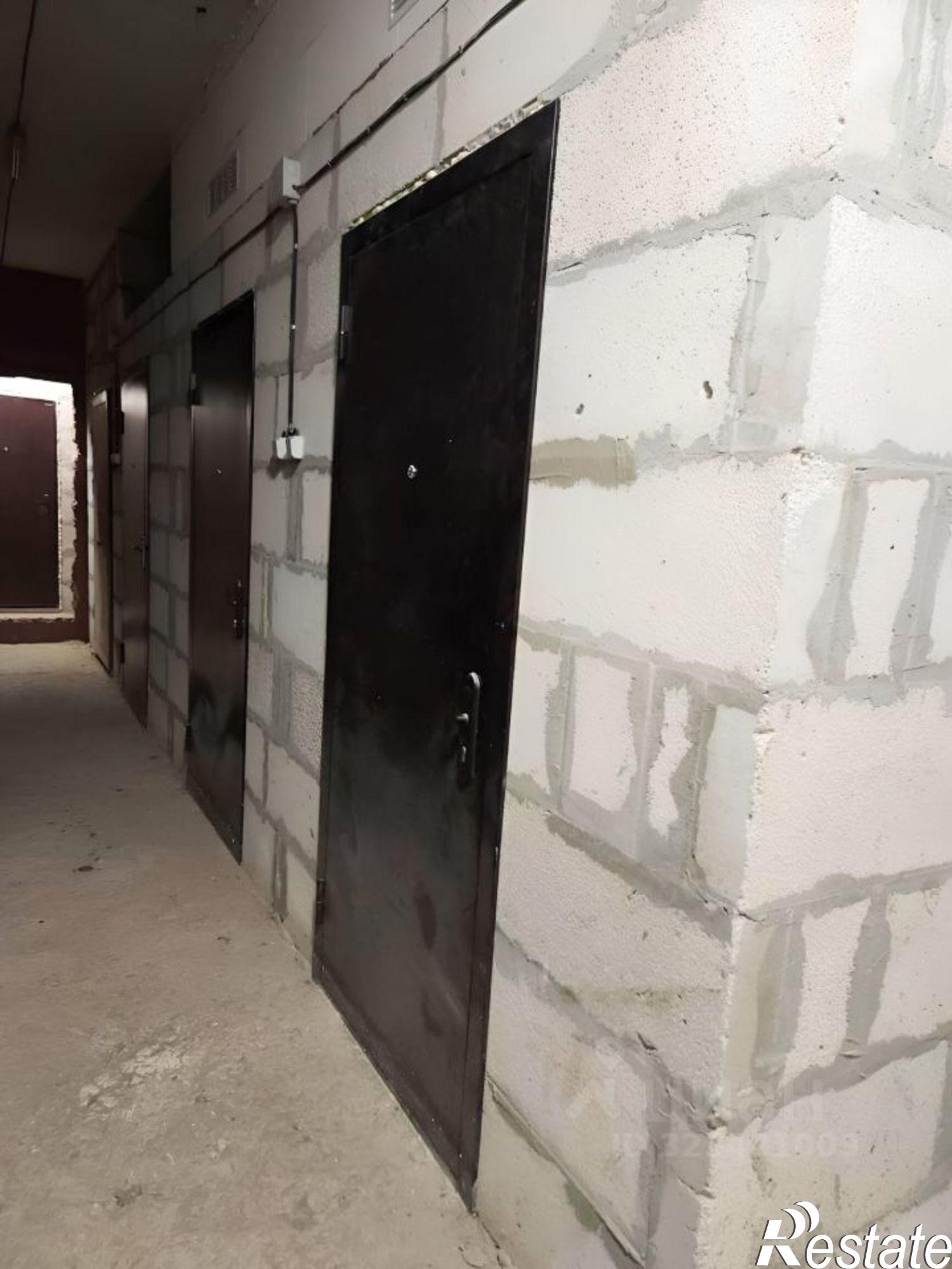 Купить складское помещение за 186 400 рублей на ул Калинина, 57Б