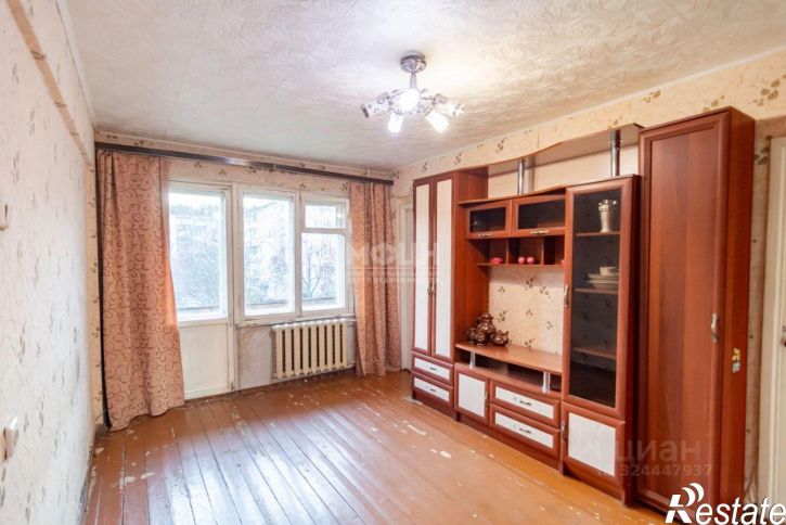 4-комн квартира улица Антонова, 14,  д. 14