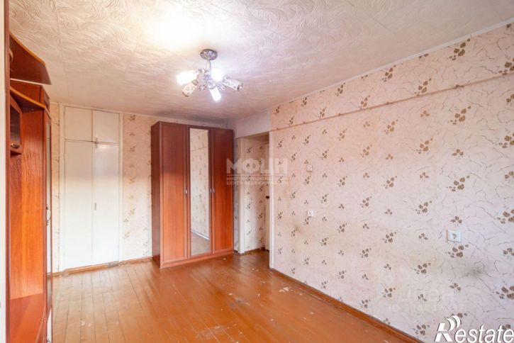 4-комн квартира улица Антонова, 14,  д. 14