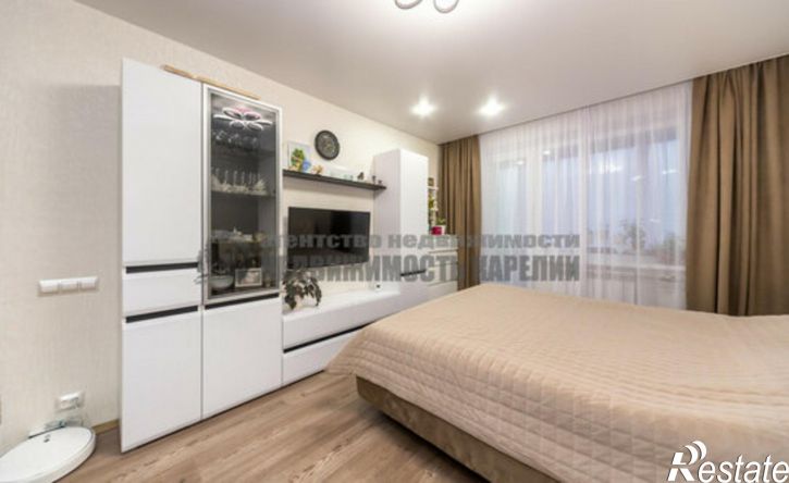 2-комн квартира ул Жуковского, 4,  д. 4