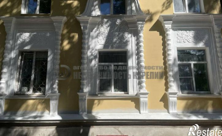 2-комн квартира улица Коммунистов, 3,  д. 3