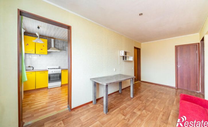 3-комн квартира ул Нойбранденбургская, 17,  д. 17