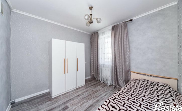 3-комн квартира Мичуринская улица, 37,  д. 37