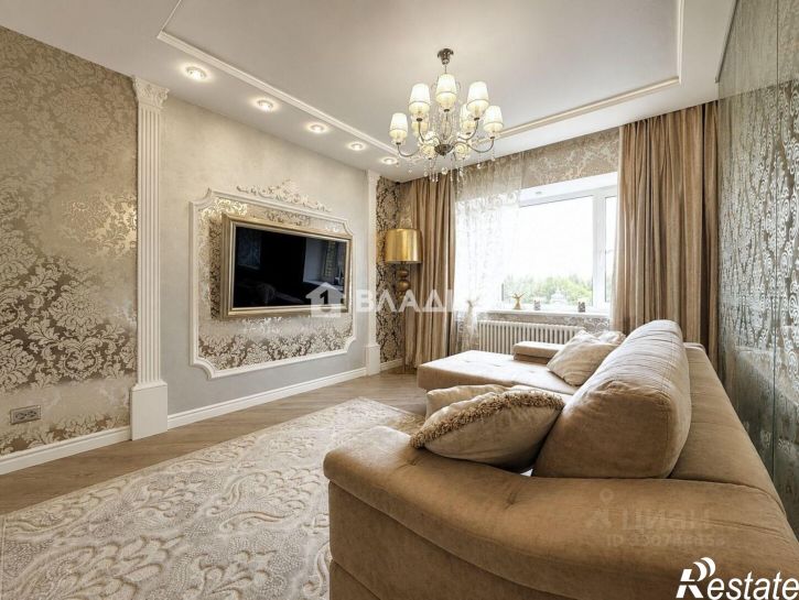 4-комн квартира улица Анохина, 47Б,  д. 47Б