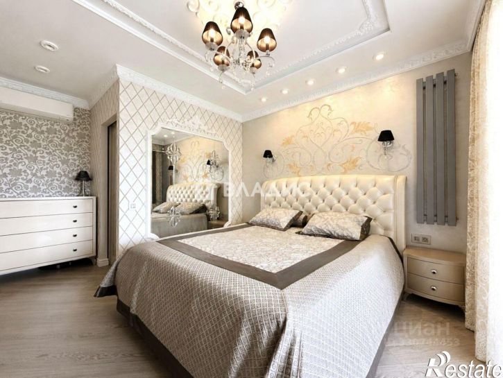 4-комн квартира улица Анохина, 47Б,  д. 47Б