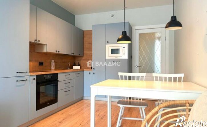 2-комн квартира бульвар Интернационалистов, 8,  д. 8