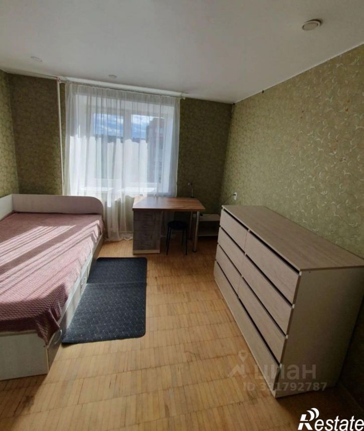 2-комн квартира пр-кт Александра Невского, 37,  д. 37