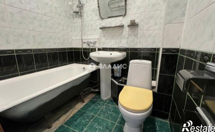 1-комн квартира ул Нойбранденбургская, 17,  д. 17