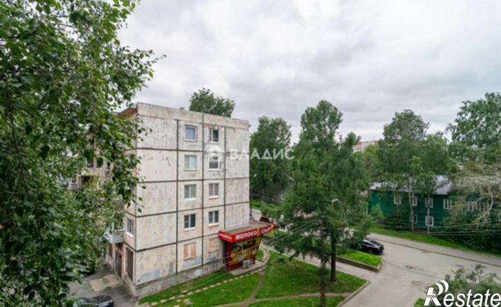 3-комн квартира Октябрьский пр-кт, 47,  д. 47