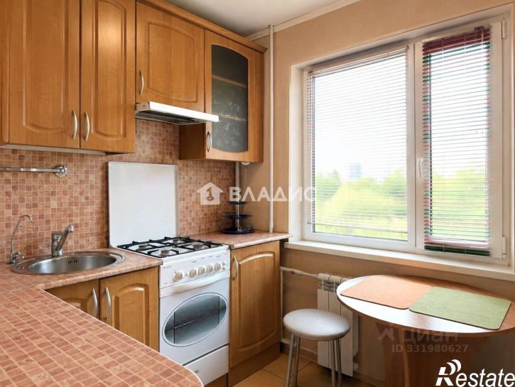 3-комн квартира ул Репникова, 27,  д. 27