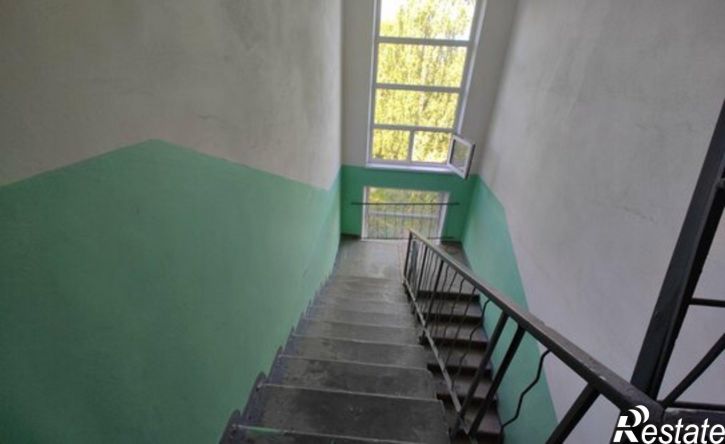 3-комн квартира ул Репникова, 15,  д. 15