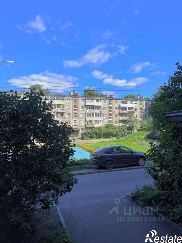2-комн квартира ул Нойбранденбургская, 14А,  д. 14А
