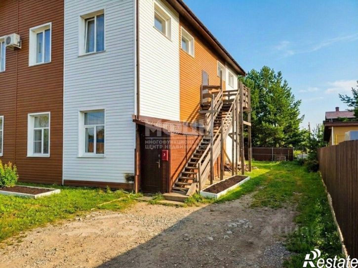 2-комн квартира 4-й Радужный пр-д, 3,  д. 3