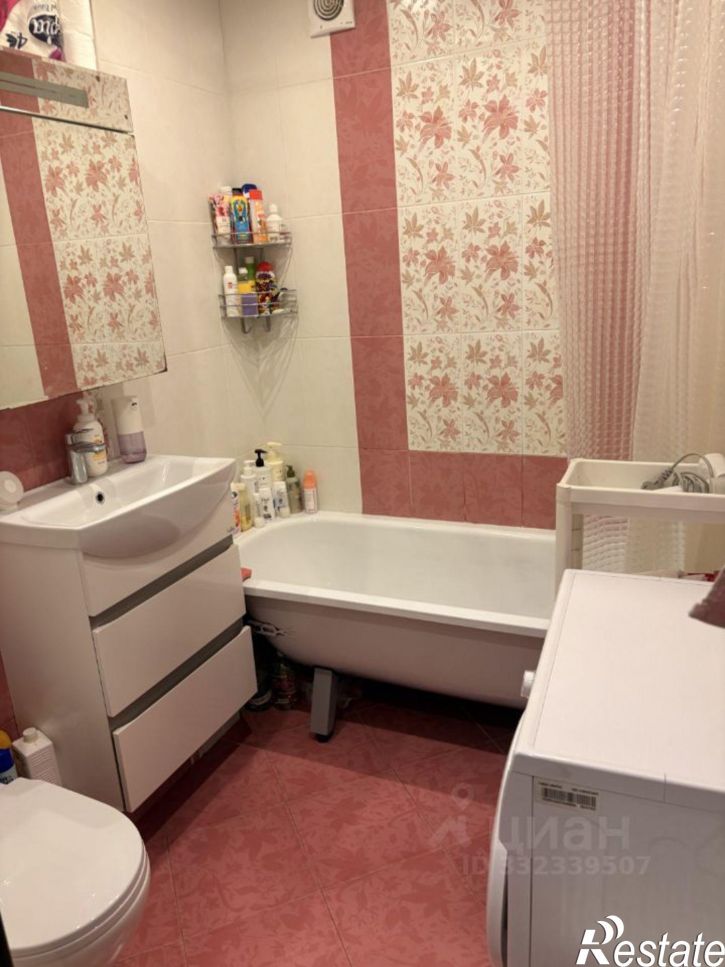 2-комн квартира ул Софьи Ковалевской, 18,  д. 18
