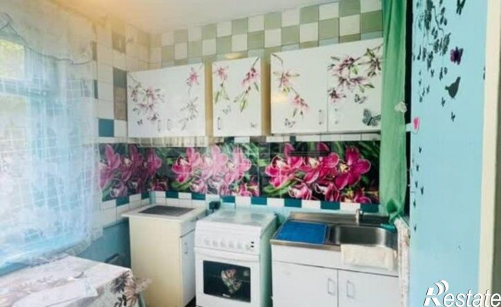 2-комн квартира ул Нойбранденбургская, 10,  д. 10