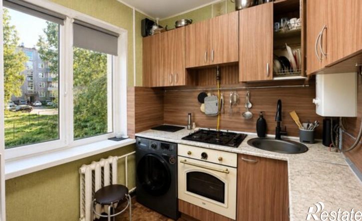 2-комн квартира ул Нойбранденбургская, 16,  д. 16