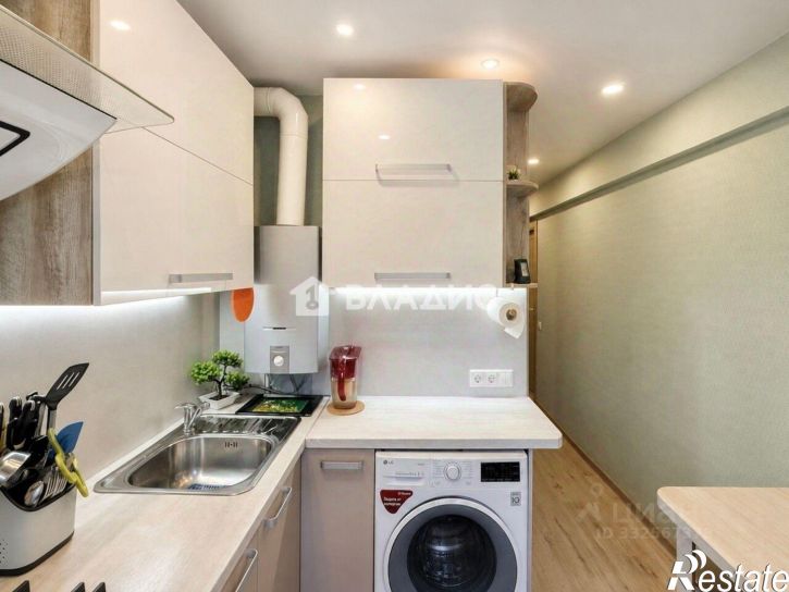 3-комн квартира ул Нойбранденбургская, 16А,  д. 16А