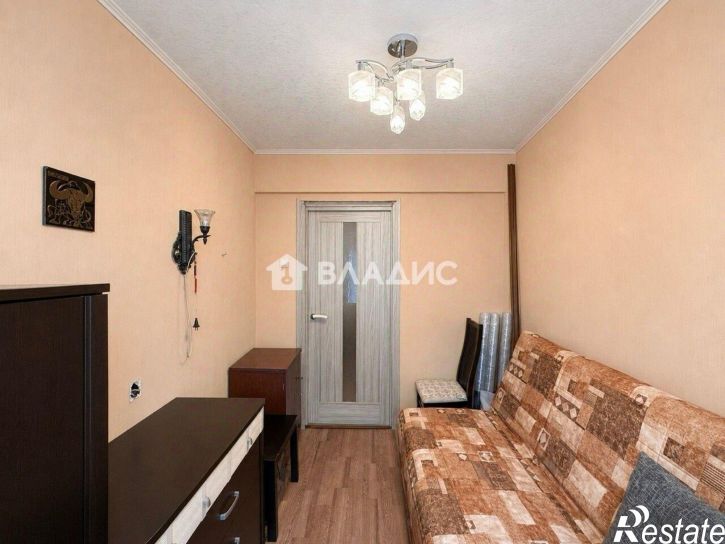 3-комн квартира ул Нойбранденбургская, 16А,  д. 16А