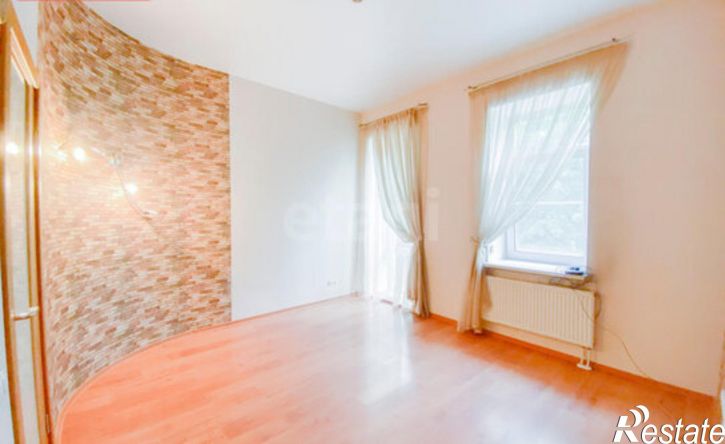 3-комн квартира ул Коммунистов, 32Б,  д. 32Б