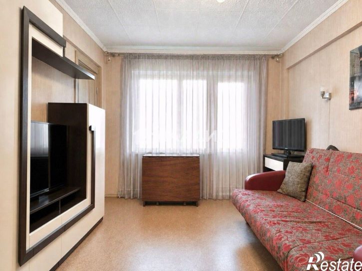 3-комн квартира ул Нойбранденбургская, 16А,  д. 16А