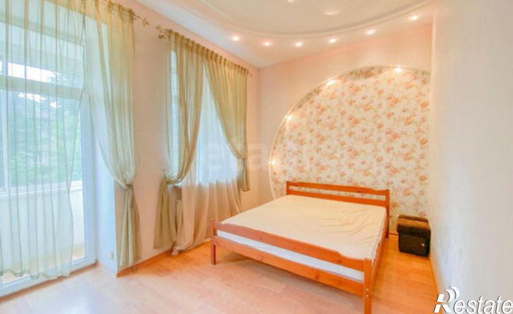 3-комн квартира ул Коммунистов, 32Б,  д. 32Б