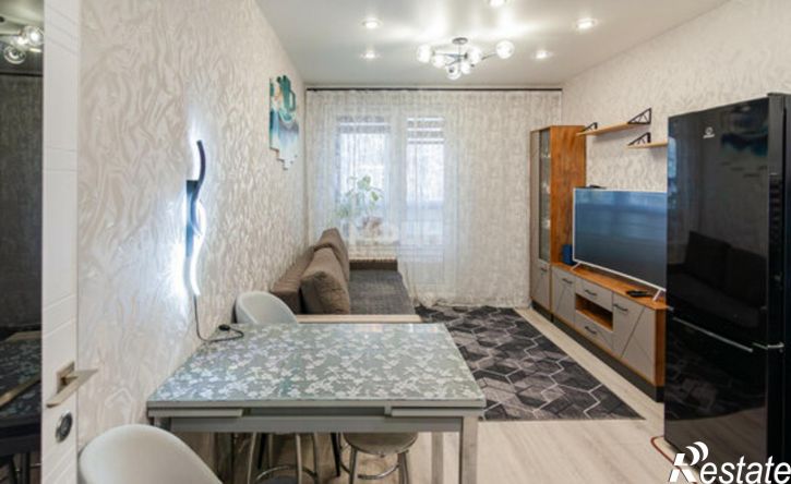 3-комн квартира б-р Интернационалистов, 8,  д. 8