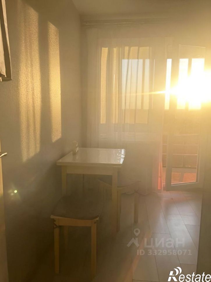 1-комн квартира ул Братьев Озеровых, 10,  д. 10