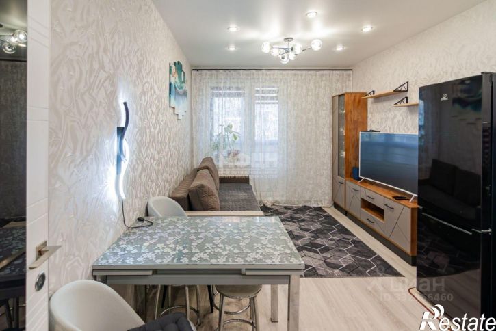 3-комн квартира б-р Интернационалистов, 8,  д. 8