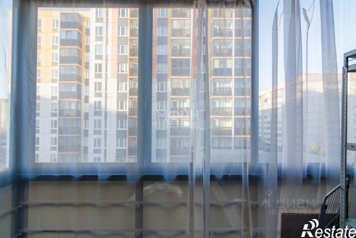 3-комн квартира б-р Интернационалистов, 8,  д. 8