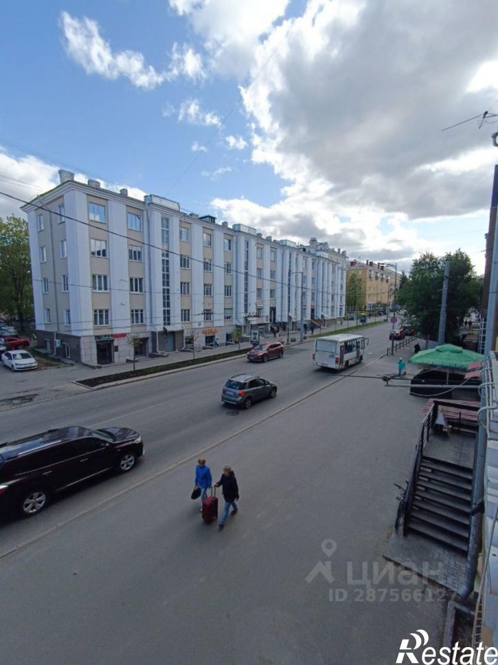 2-комн квартира пр-кт Ленина, 10,  д. 10