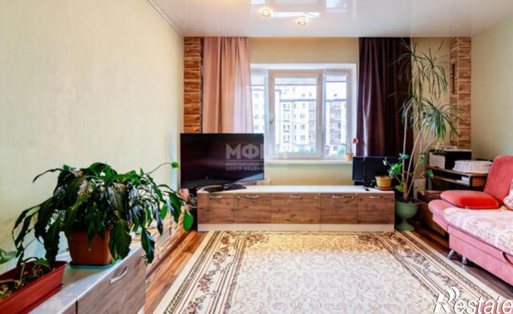 3-комн квартира ул Лизы Чайкиной, 8А,  д. 8А